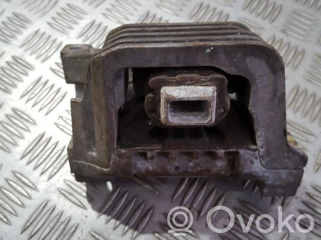 Peugeot 207 Suport tampon motor 