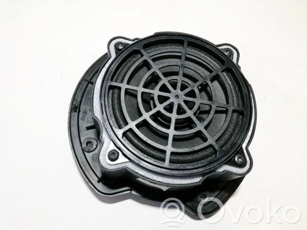 Altavoz de la puerta delantera