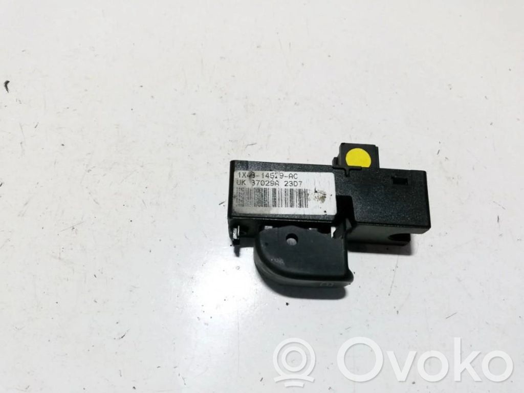 Electric window control switch   1X4314529AC,17D7,1X4314529AC,1X4314529AC,370C29A