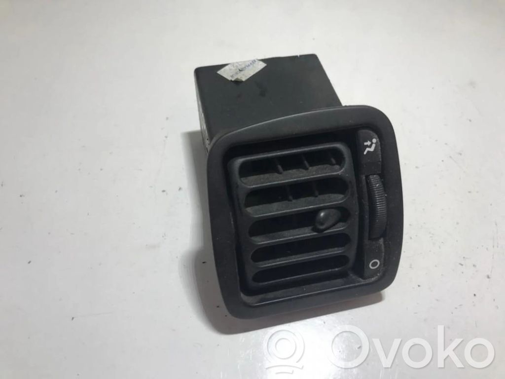 Rover 214 - 216 - 220 Dash center air vent grill 