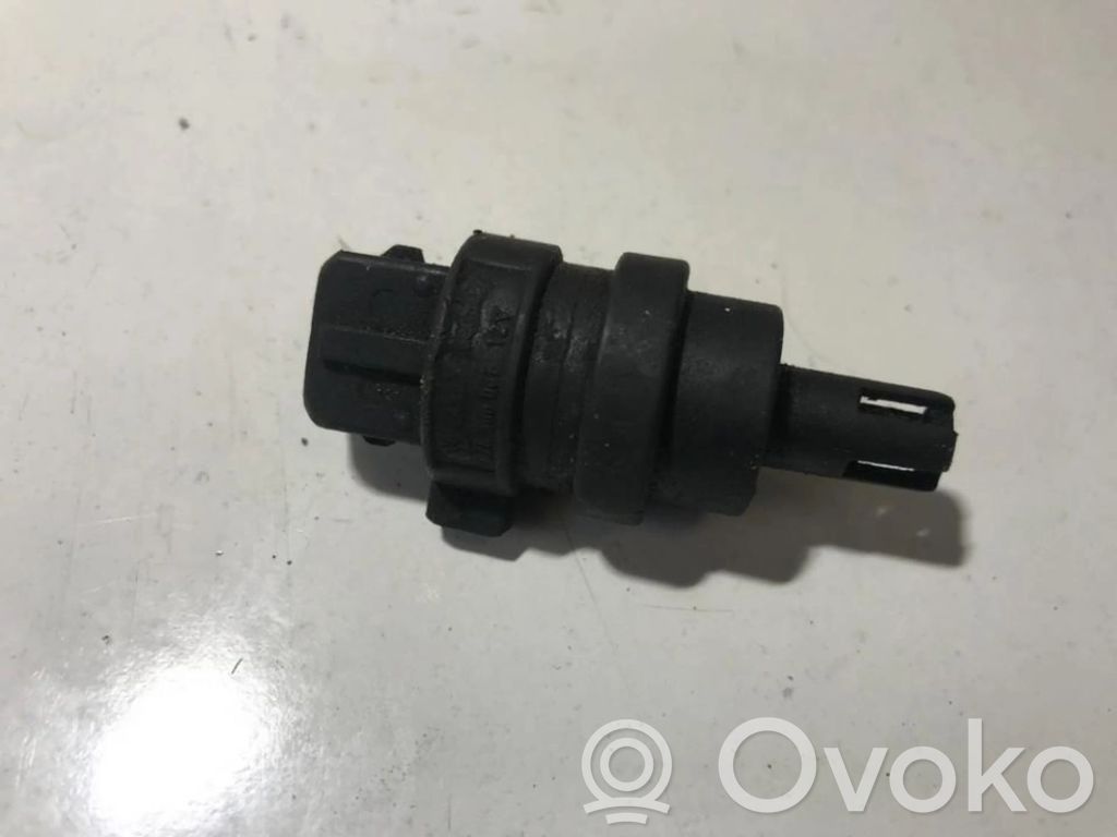 Audi A4 S4 B5 8D Senzor temperatură admisie 