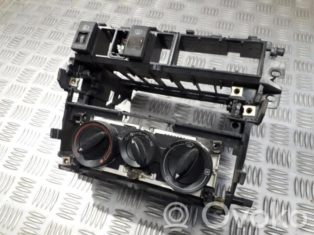 Audi A3 S3 8L Panel klimatyzacji 