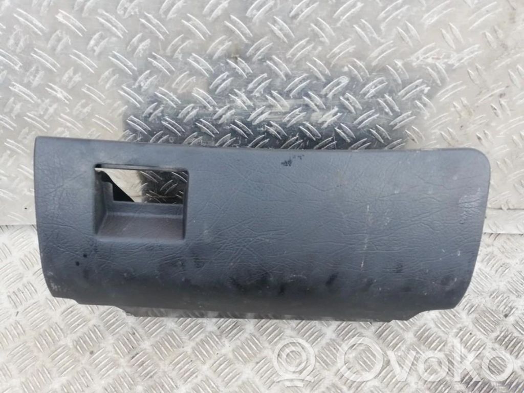 Audi A6 S6 C4 4A Guantera 