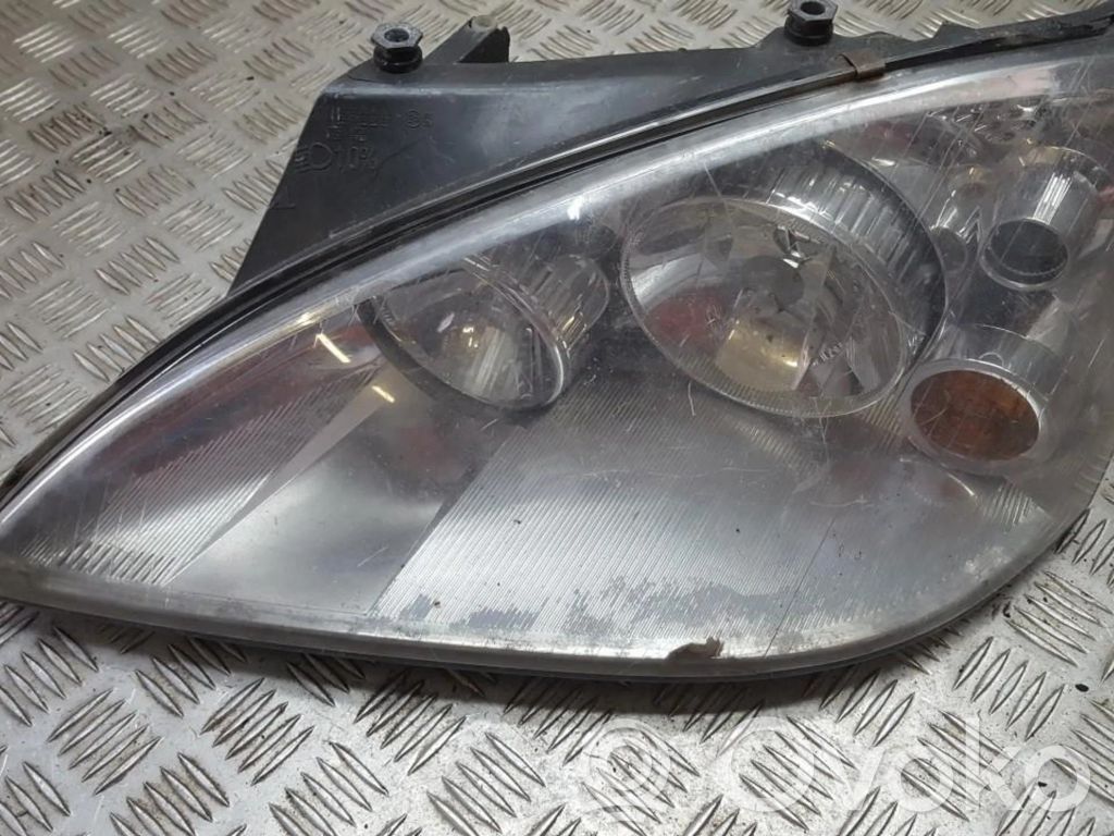 Ford Galaxy Headlight/headlamp 