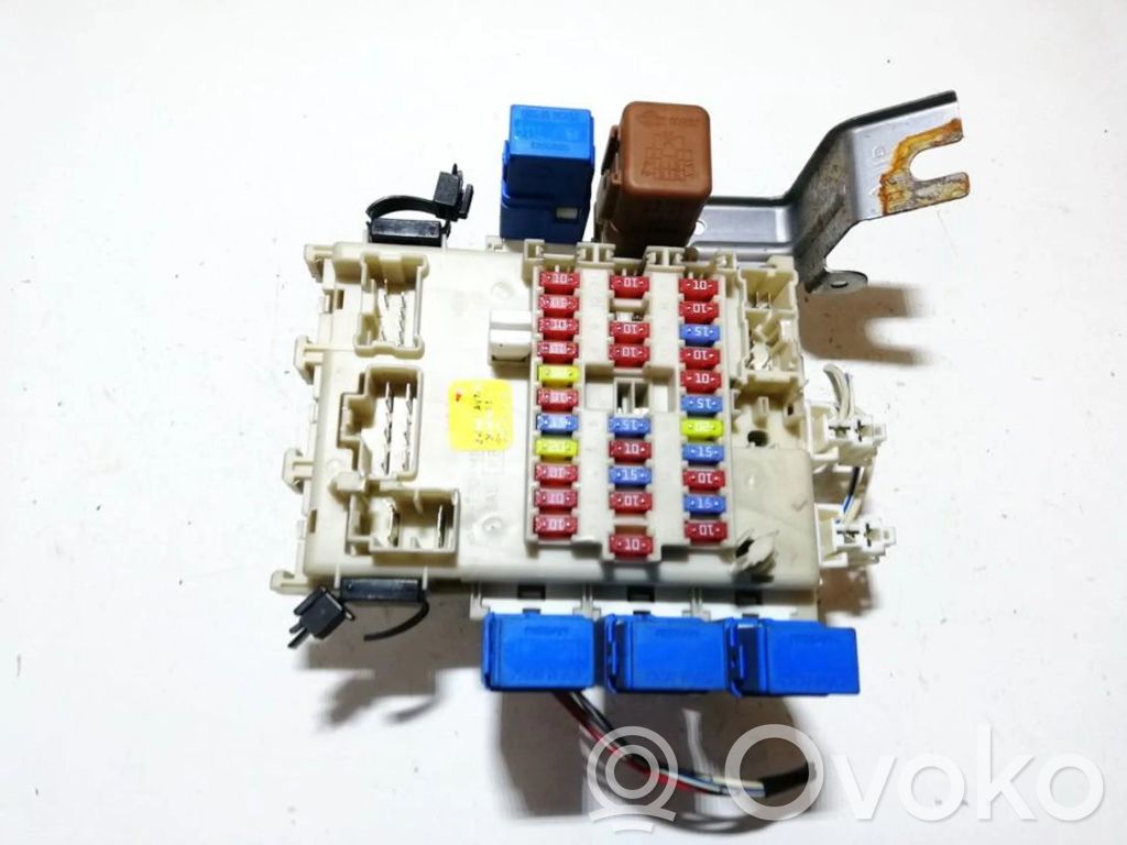 Nissan Primera Set scatola dei fusibili 