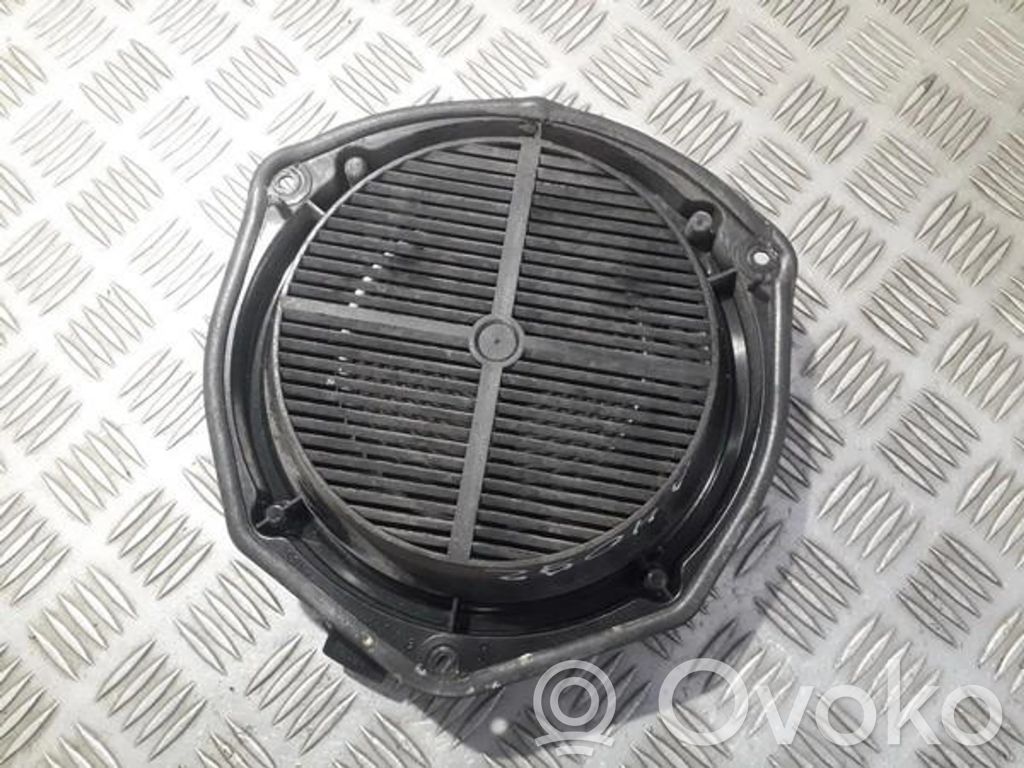 Audi A8 S8 D3 4E Altavoz subwoofer 
