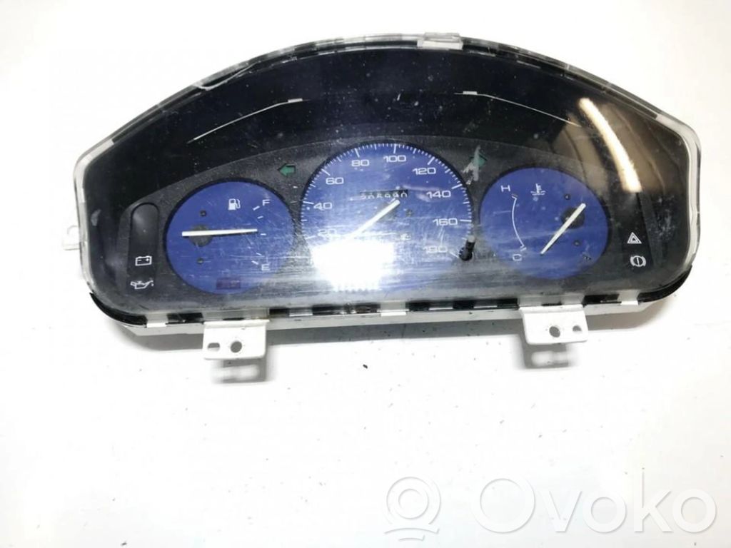 Mazda 121 Speedometer (instrument cluster) 