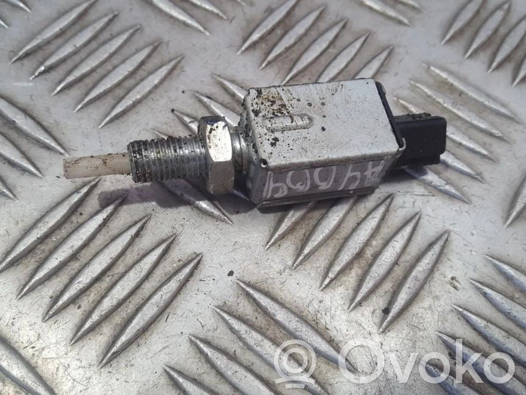 Brake pedal sensor switch   TB311,TB311