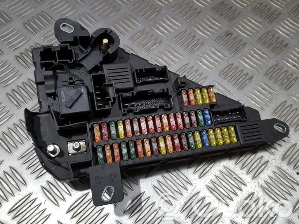 Fuse box set   913883001,690661910,518956057,690661910,690661910,913883001,913883001