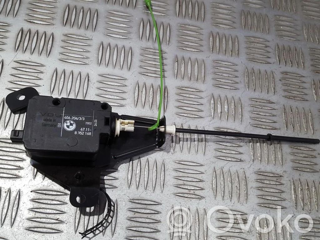 Motor închidere centralizată   67118352168,67118352168,67118352168,67118352168,67118352168,67118352168