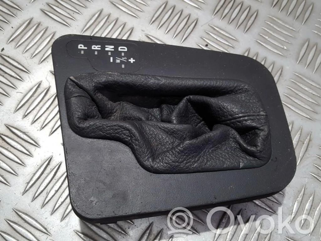 BMW 3 E46 Consola de plástico de la palanca de cambios 
