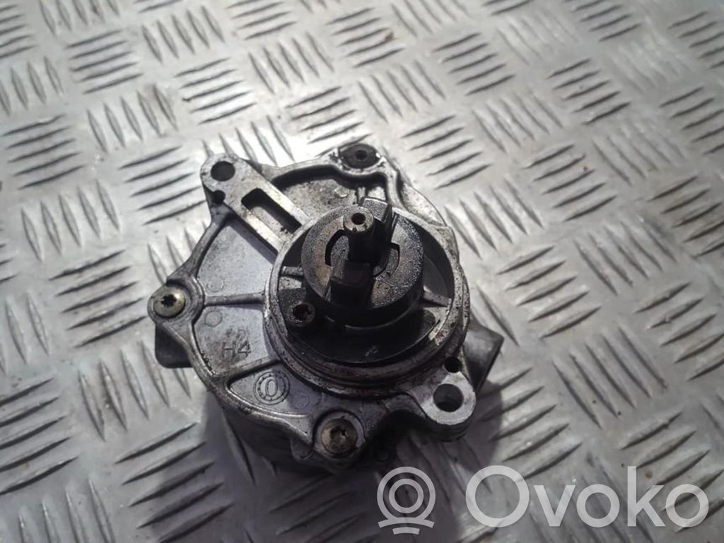 Bomba de vacío   A6122300065,A6122300065
