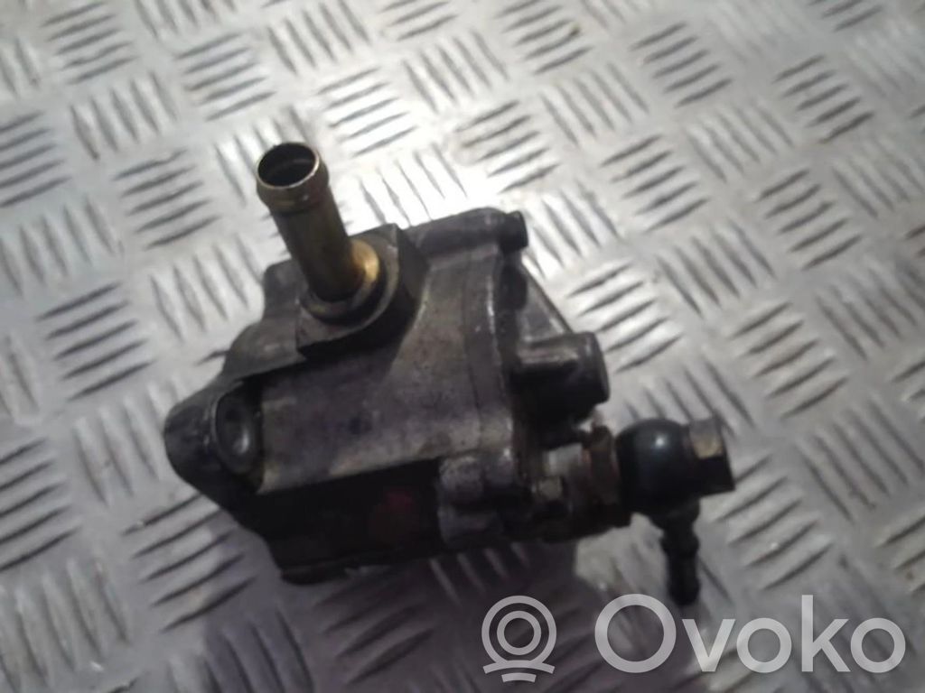Toyota Avensis T220 Pompă vacuum 