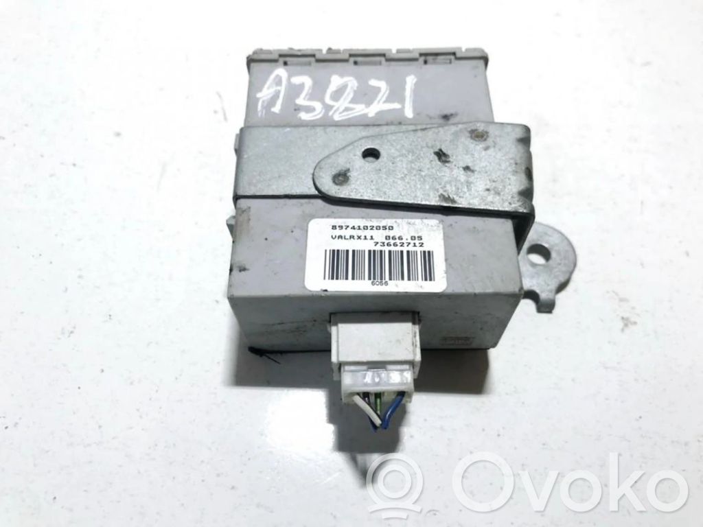 Toyota Corolla E120 E130 Unitate/modul comandă uși 