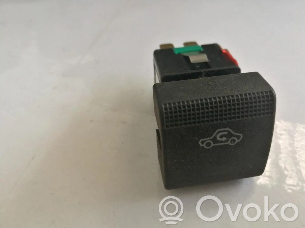 Opel Vectra B Ilmankierron kytkin 