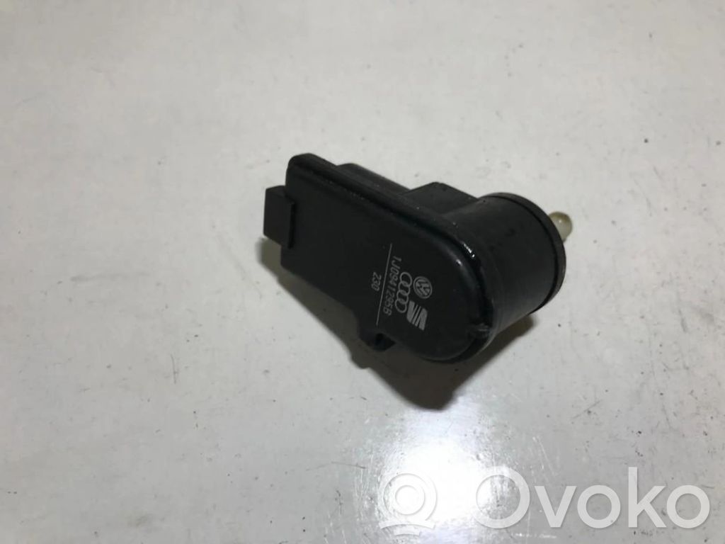 Seat Leon (1M) Motor reglare nivel far 