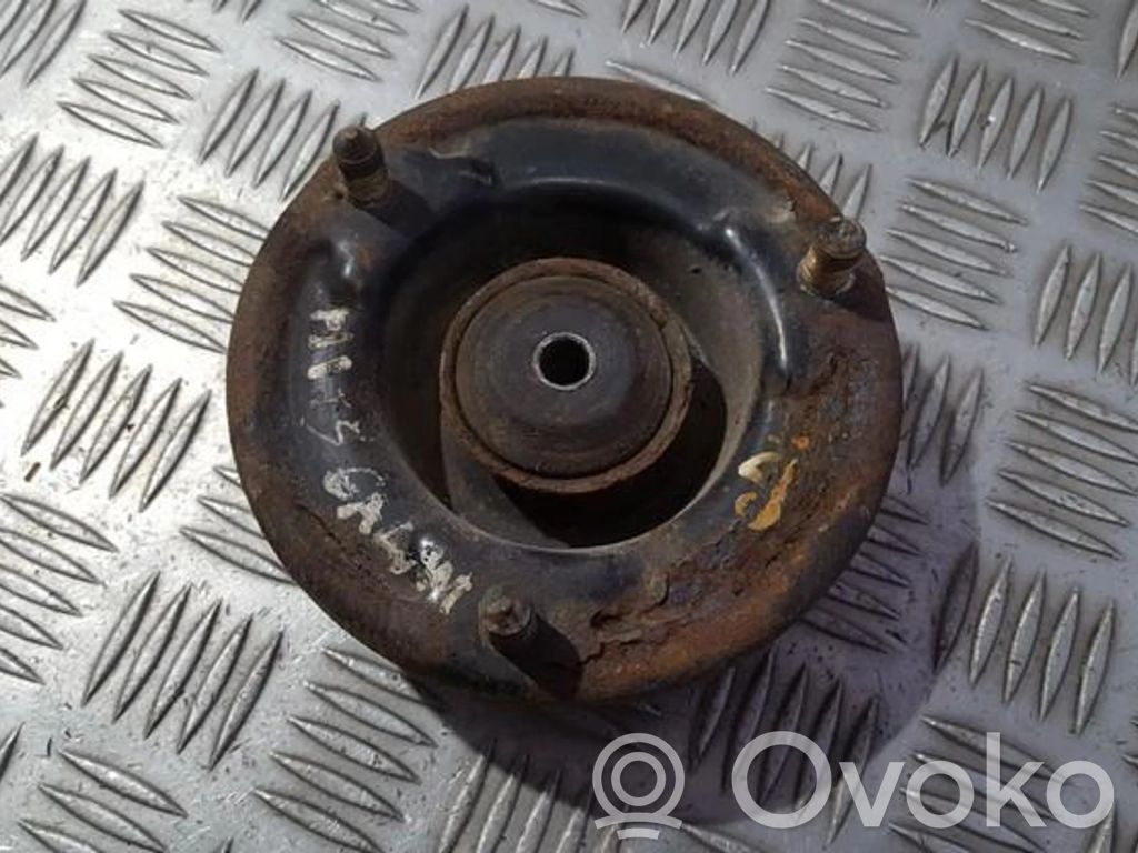 Mitsubishi Galant Supporto di montaggio della molla elicoidale 