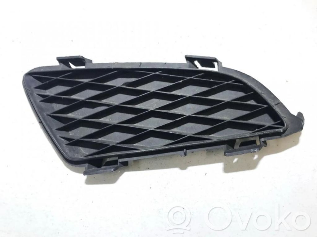 Mazda 6 Grille inférieure de pare-chocs avant