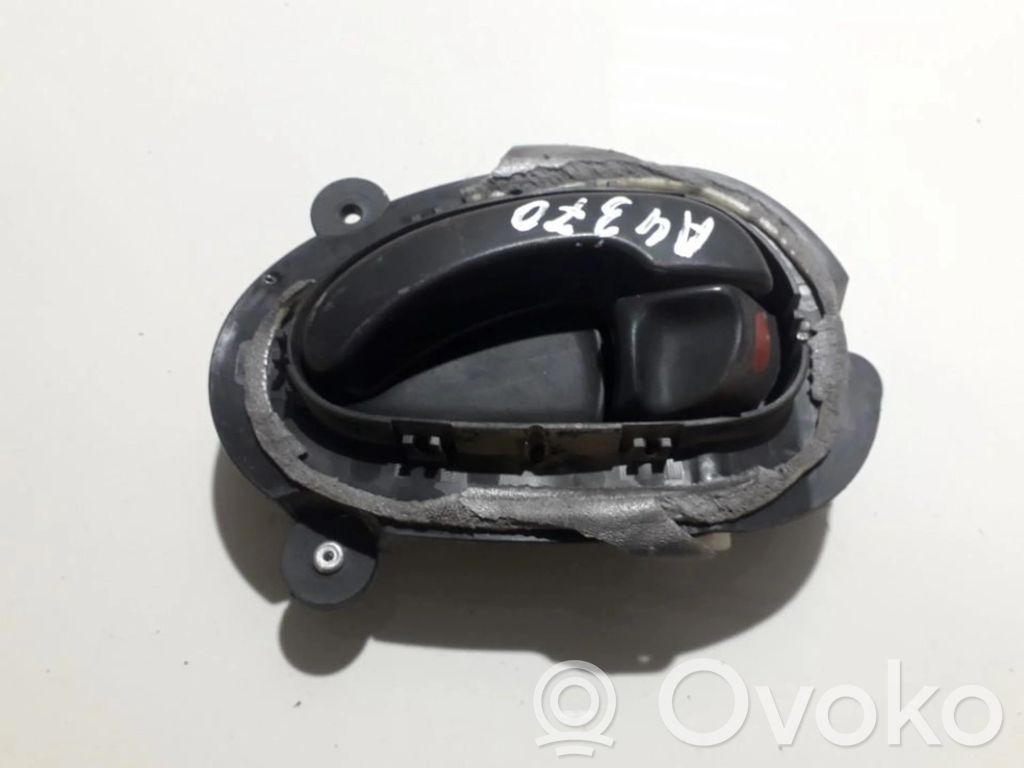 Peugeot 406 Maniglia interna per portiera anteriore