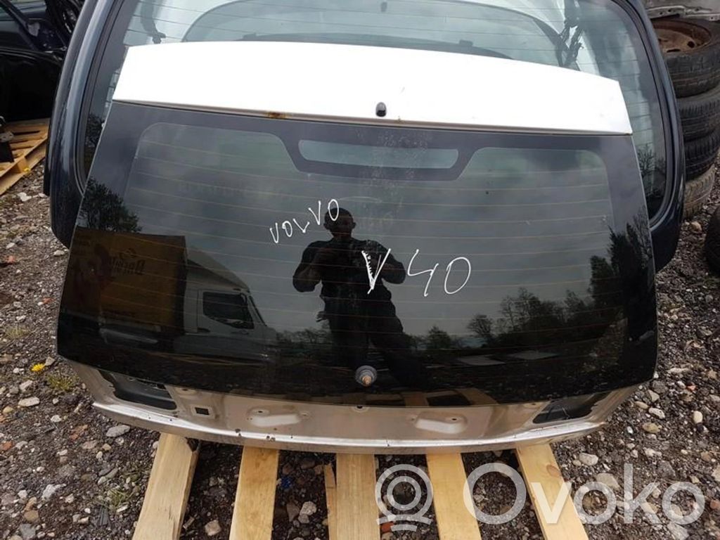 Volvo S40, V40 Couvercle de coffre