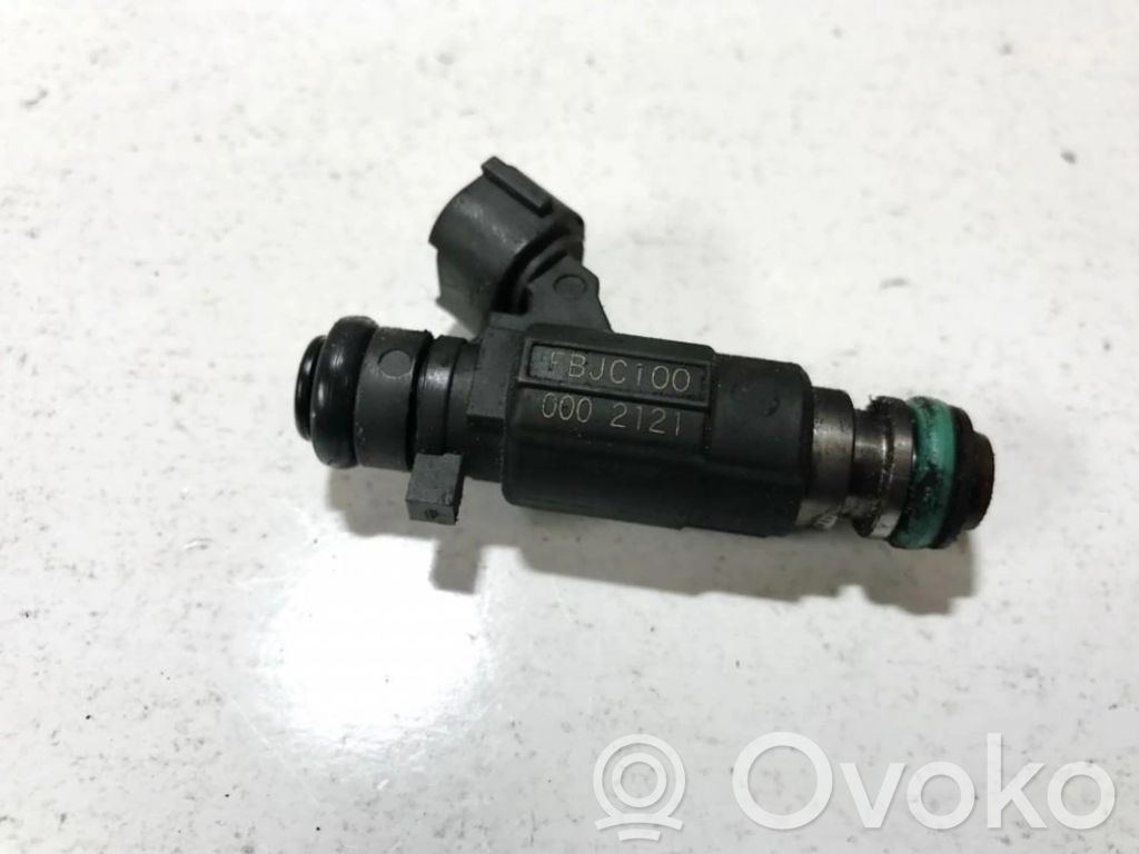 Inyector de combustible   FBJC100,0002121,0002121,FBJC100