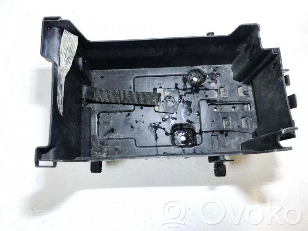 Opel Insignia A Podstawa / Obudowa akumulatora 