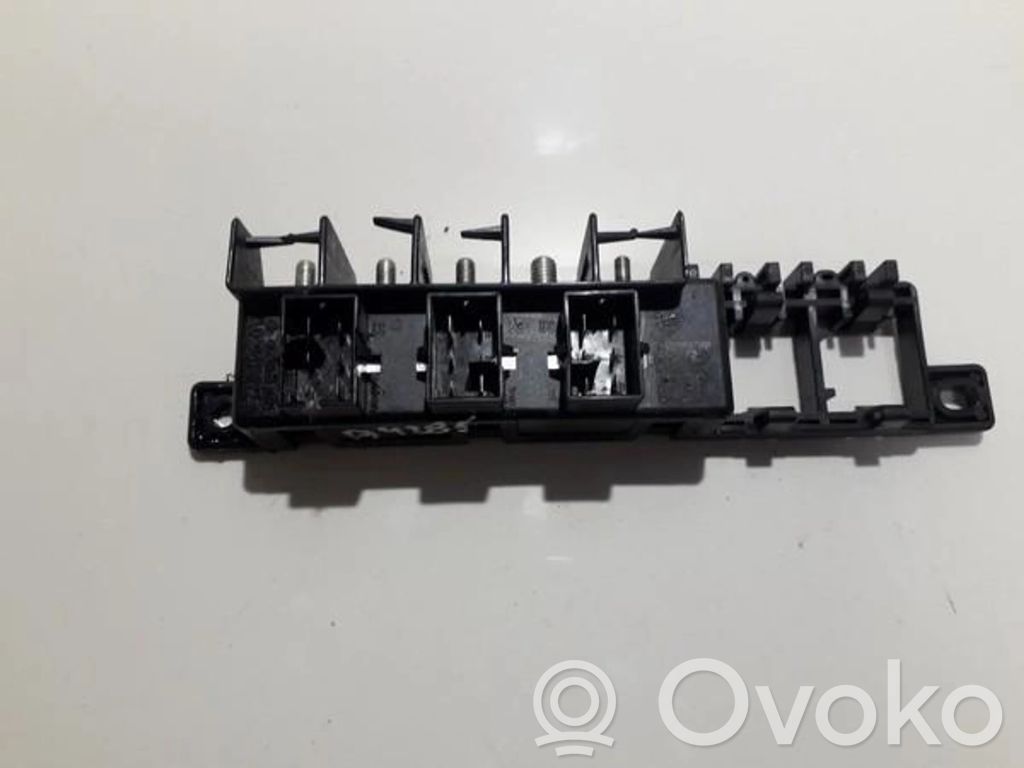 Audi A6 S6 C5 4B Set scatola dei fusibili 
