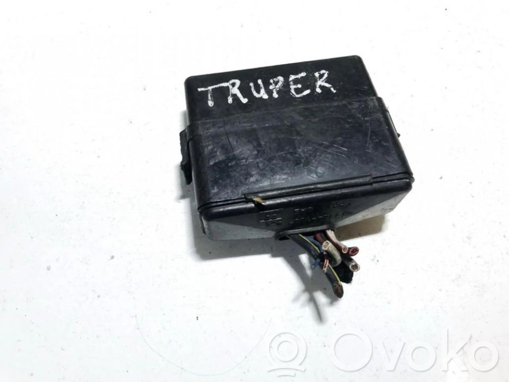 Isuzu Trooper Juego de caja de fusibles 