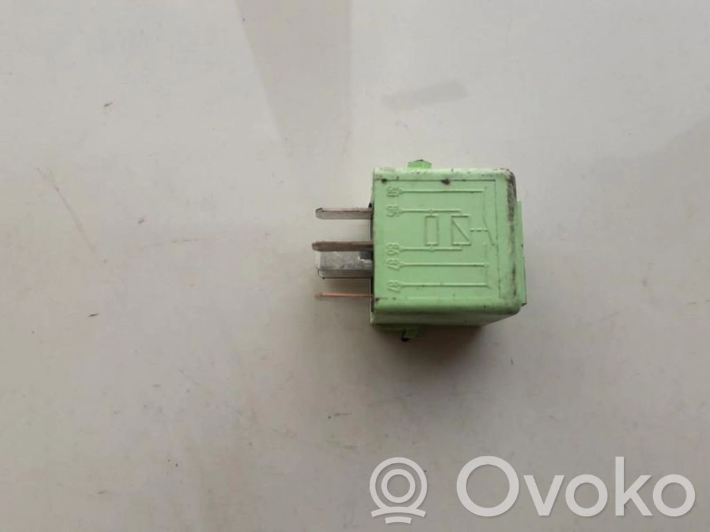 Otros relés   8373700,V23134K59X312,8373700,V23134K59X312