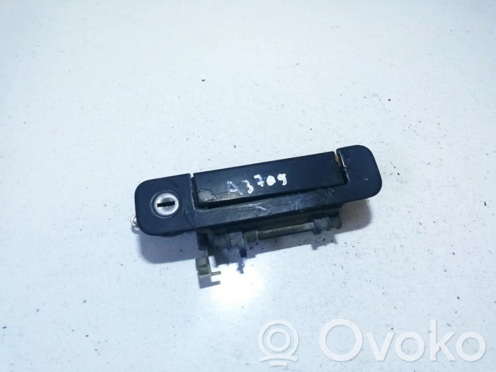 Audi 80 90 B3 Klamka zewnętrzna drzwi 