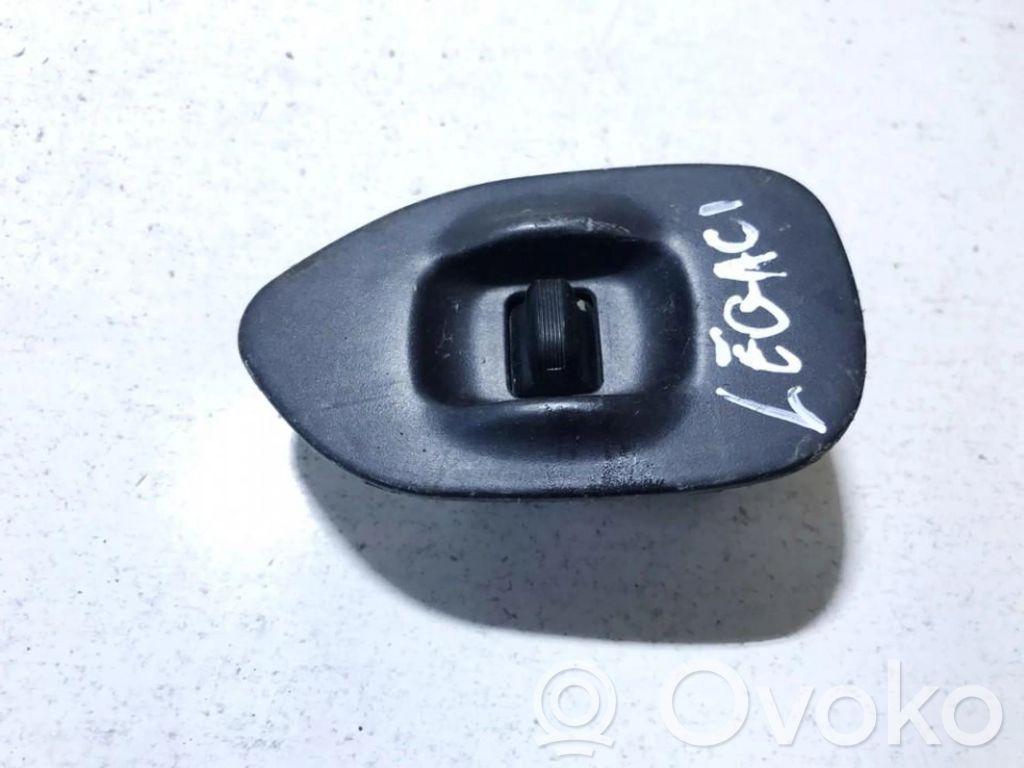 Subaru Legacy Electric window control switch 
