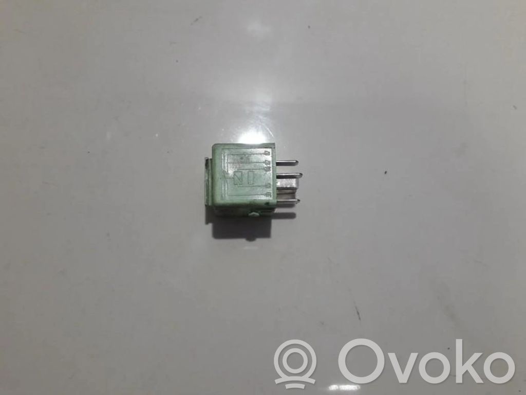 Otros relés   8373700,V23134K59X312,8373700,V23134K59X312