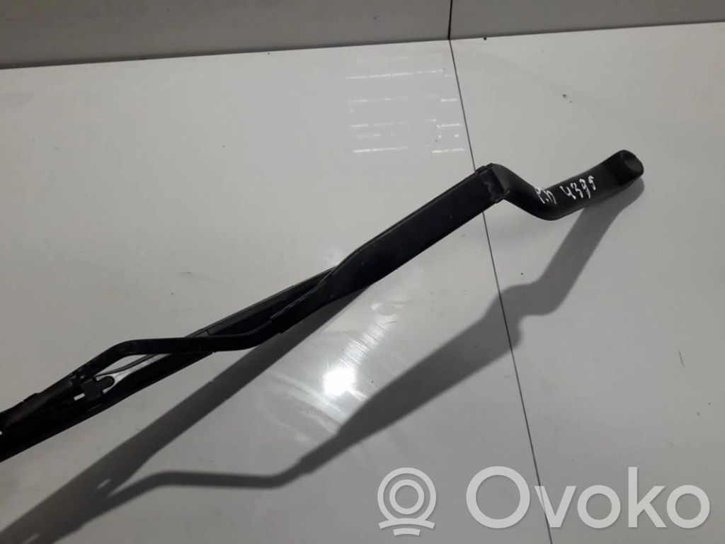 Volvo S70  V70  V70 XC Ramię wycieraczki szyby przedniej / czołowej 