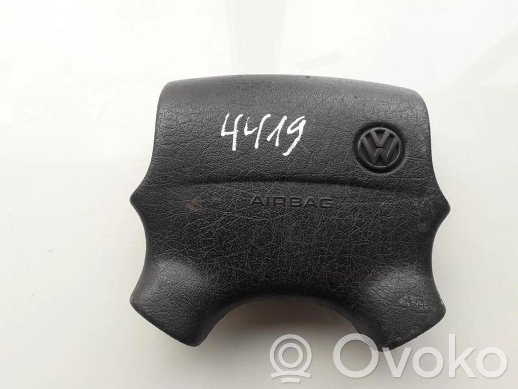 Volkswagen PASSAT B4 Vairo oro pagalvė 