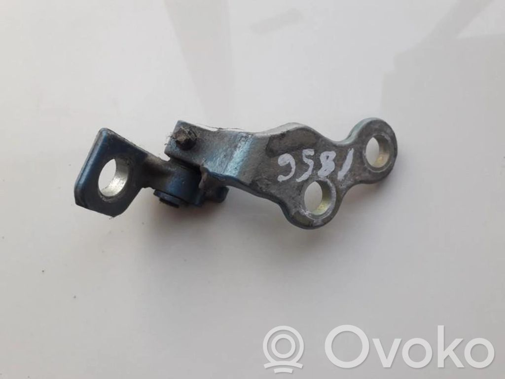 Ford Focus Rear door lower hinge 