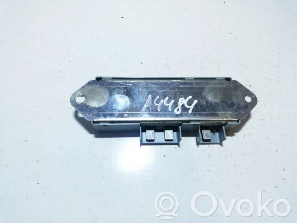 Opel Vectra B Antenna control unit 