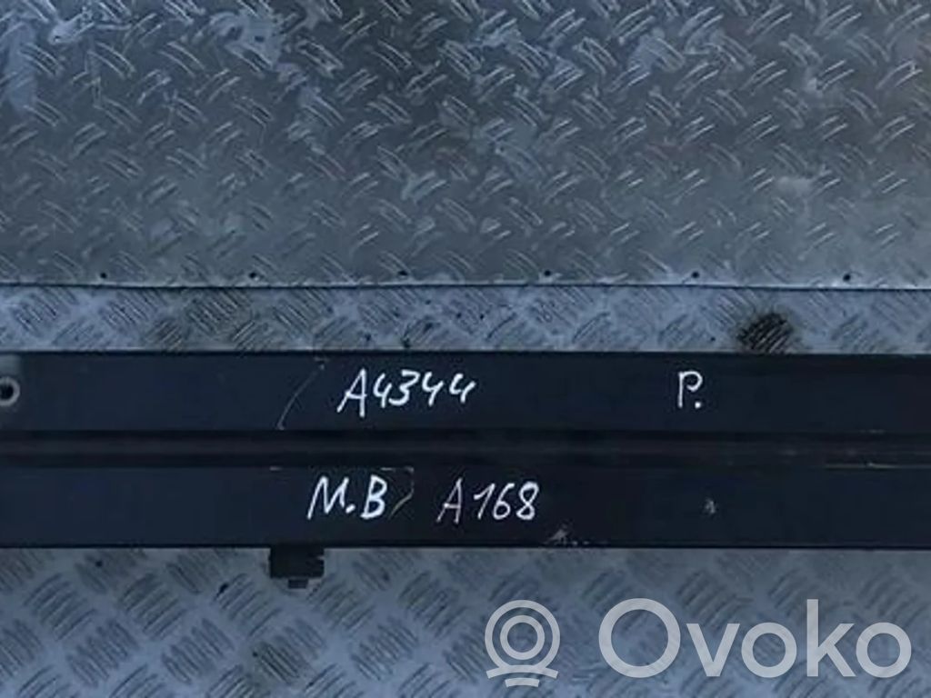 Mercedes-Benz A W168 Traversa del paraurti anteriore 