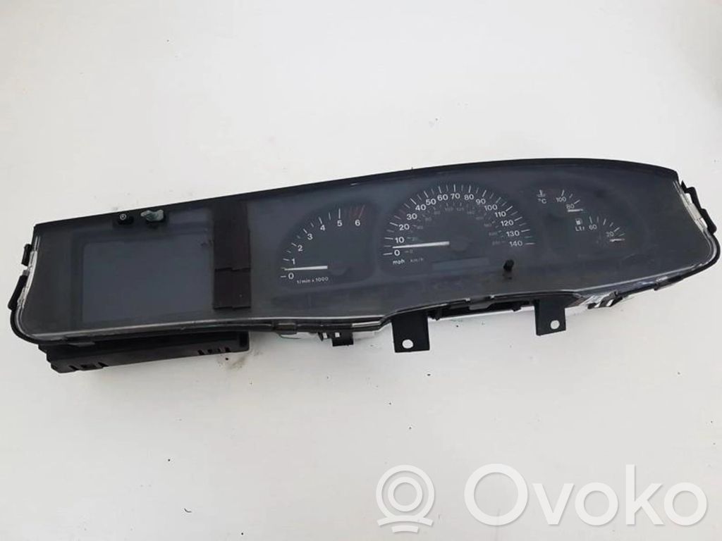 Opel Vectra B Geschwindigkeitsmesser Cockpit 