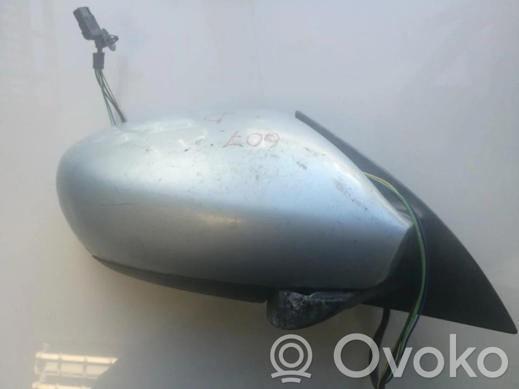 Peugeot 607 Oglindă electrică ușă față 