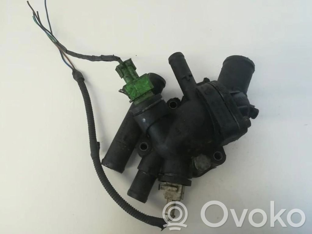 Volvo S40, V40 Conductă/furtun lichid de răcire motor 
