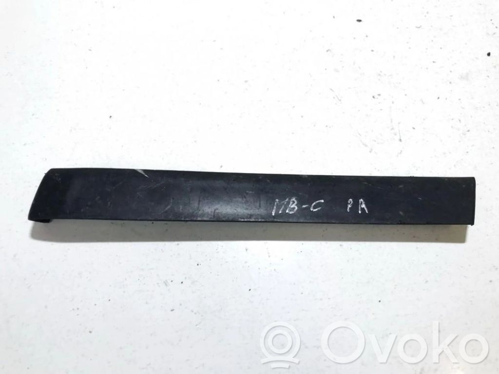 Mercedes-Benz C W202 Altra parte interiore 