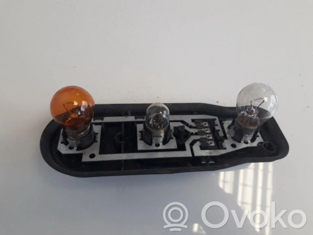 Porte ampoule de feu arrière   2496339,393390,2496339,393390