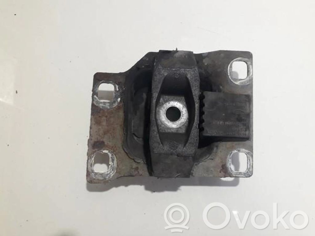 Engine mount bracket   96AB7M121,96AB7M121PB,538584,96AB7M121PB,96AB7M121,98AB7M121