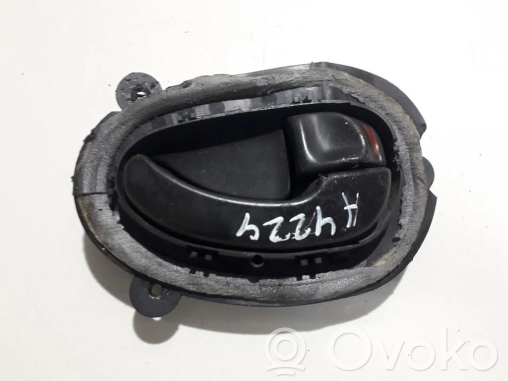 Peugeot 406 Klamka wewnętrzna drzwi 