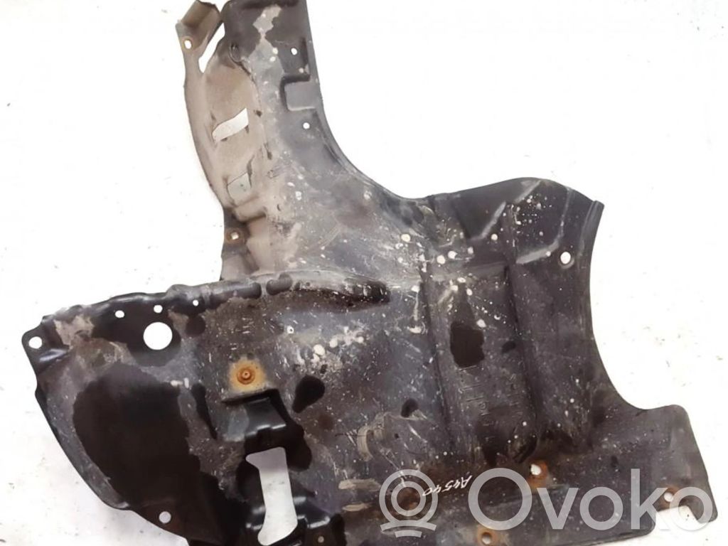 Toyota Avensis T220 Protecție inferioară motor 