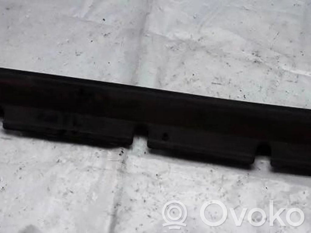 Mitsubishi Carisma Listón 