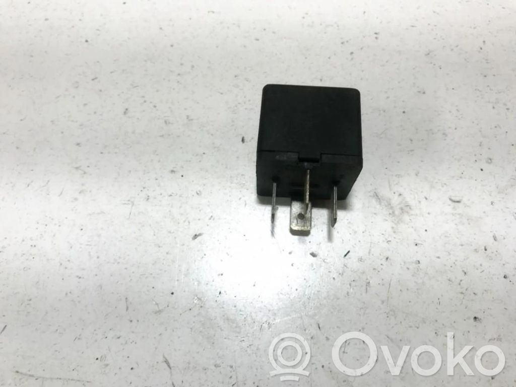 Audi A6 S6 C6 4F Alte relee 