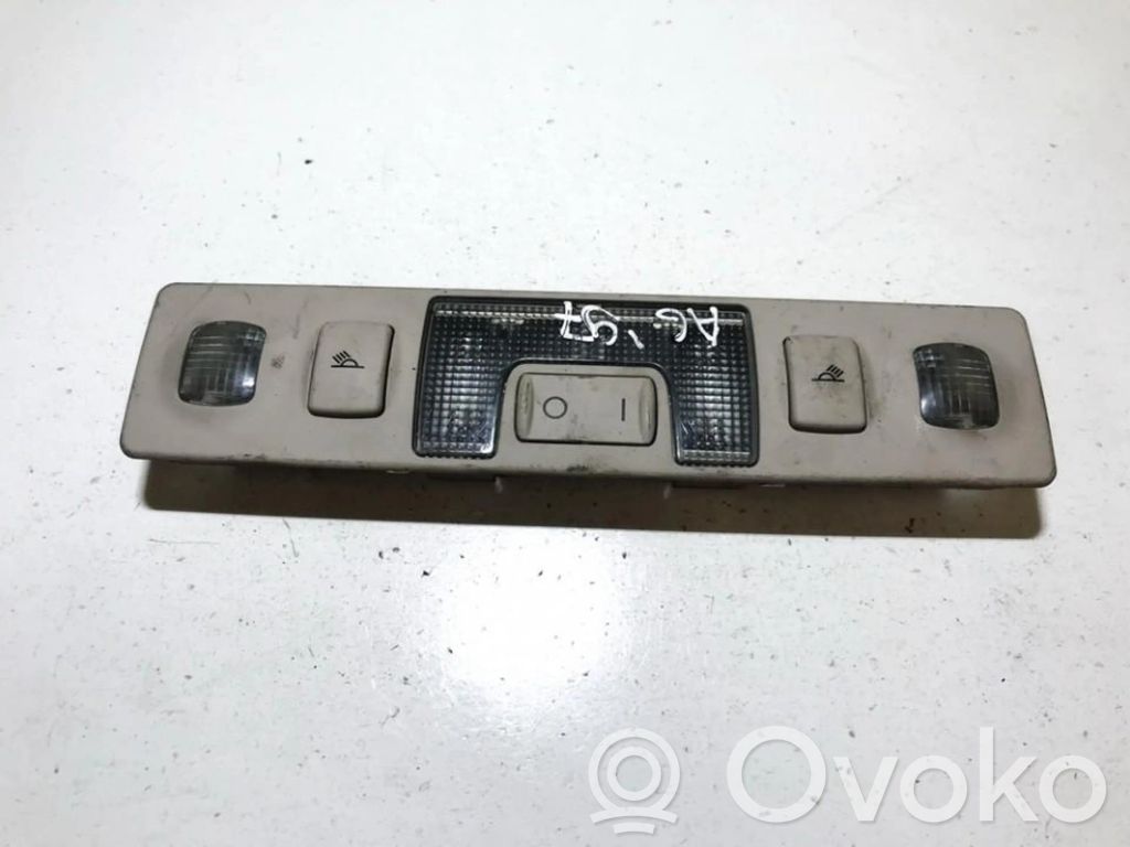 Audi A6 S6 C5 4B Lampka podsufitki tylna