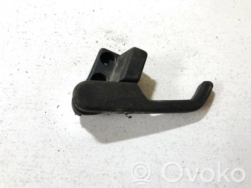Volkswagen Golf II Maniglia di rilascio del vano motore (cofano)