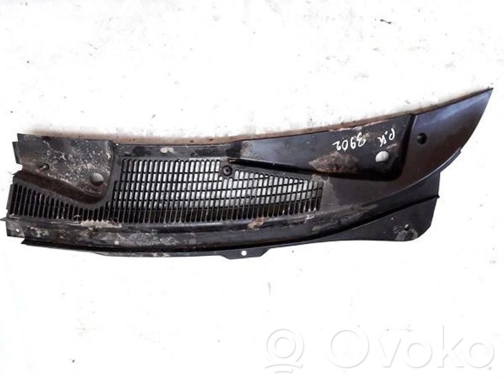Ford Mondeo MK I Moldura del limpia